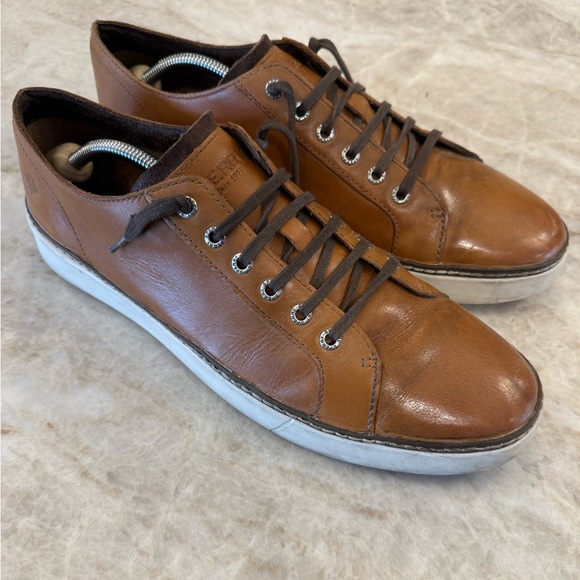 Sperry Other - Sperry’s Brown Leather Casual Shoes